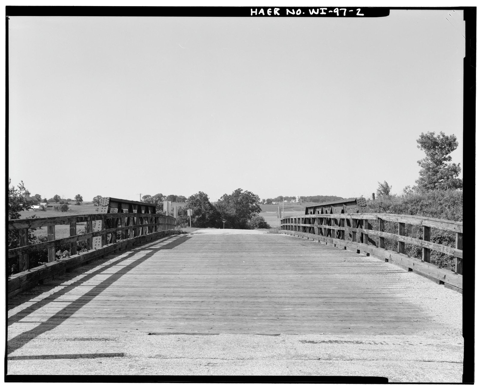 Looking north, Scofield Road Bridge